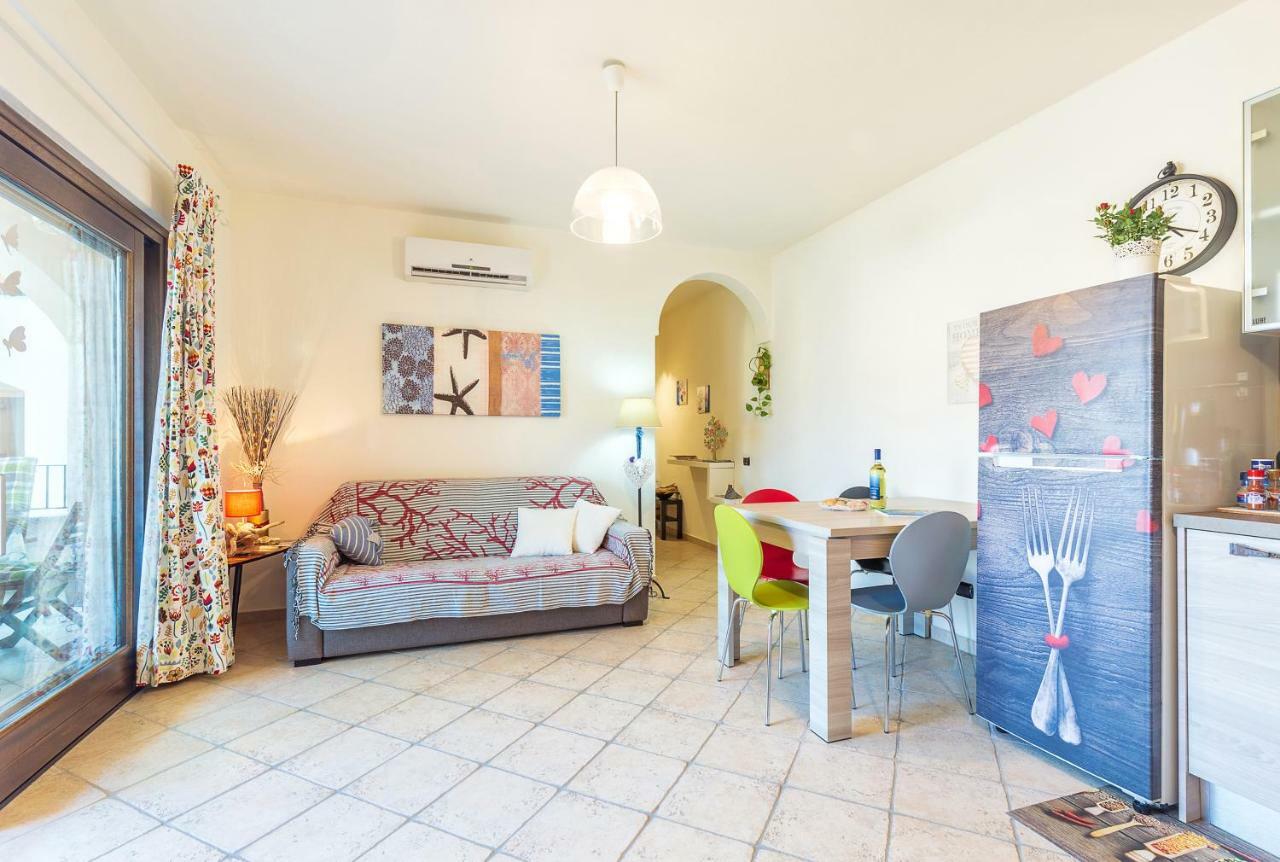 Casa Vacanze Pedras 圣玛丽亚纳瓦雷 外观 照片